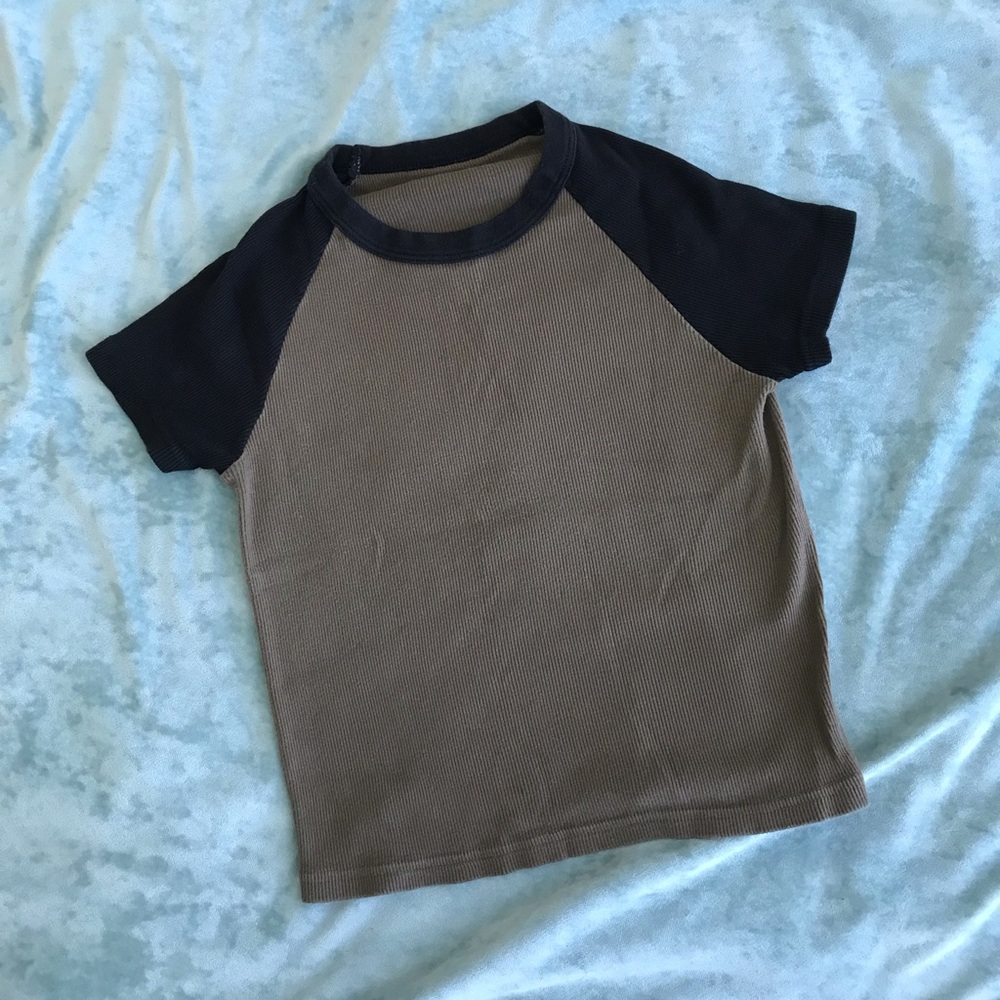 brandy melville john galt brown baseball short sleeve tee